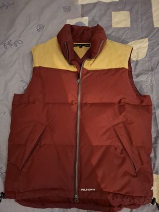 Chaleco Tommy Hilfiger relleno de plumón y plumas