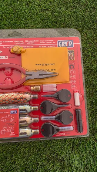 Kit Reparación Pinchazos Coche Moto GRY P