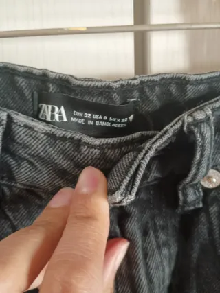 Pantalón vaquero Zara