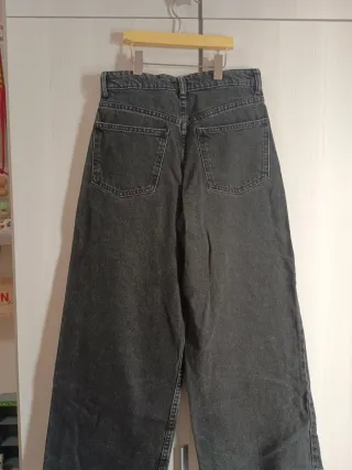 Pantalón vaquero Zara