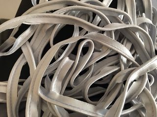 Bies con cordón para costura