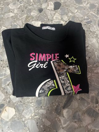 Camiseta niña negra Simple Girl