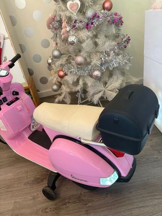 Moto Vespa Primavera Niña Rosa