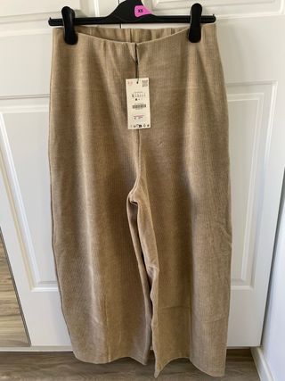 Pantalón Zara pana beige Talla S