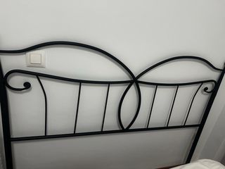 Cabecero de cama de forja negro