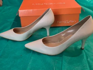 Zapatos de salón Pijo's Pija's beige