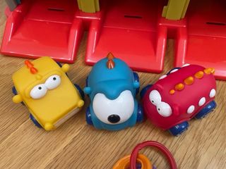 Little Hero Monster Garage Juguete