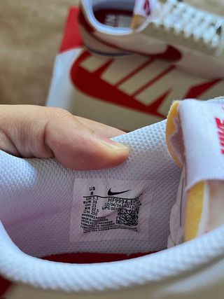 Zapatillas Nike Cortez Blancas y Rojas