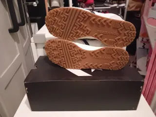 Zapatillas Converse Omega Trainer Beige/Blanco