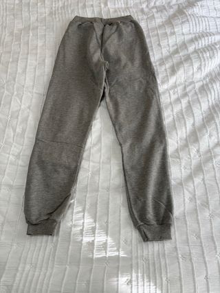 Chándal hombre nuevo a estrenar  gris