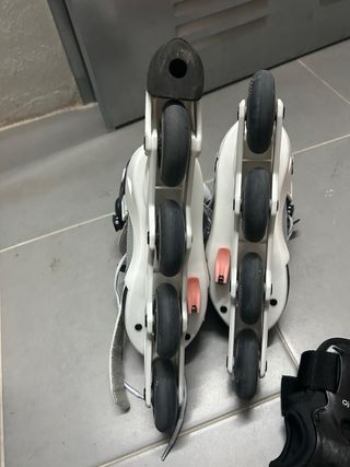Patines en línea Oxelo + protecciones + bolso