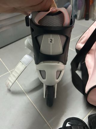 Patines en línea Oxelo + protecciones + bolso