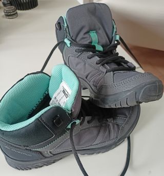 Botas de montaña Quechua Talla 36