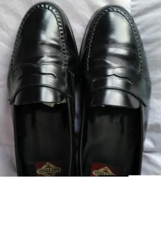 Mocasines Lotusse hombre.