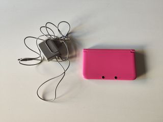 Nintendo 3DS XL Rosa + giochi