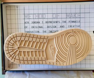 Nike Air Jordan 1 Mujer