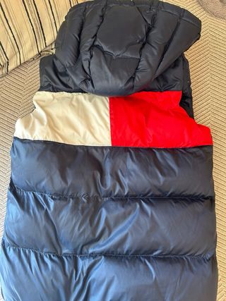 Chaleco Tommy Hilfiger Azul talla 12 años