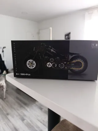 Maqueta Moto 586 Piezas