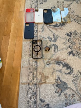 Varie custodie per iPhone