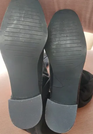 Botas mosqueteras negras Zara