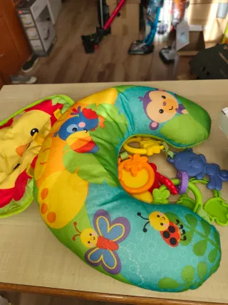 Fisher-Price Tummy Wedge Juguete Bebé