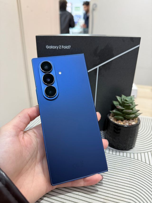 Samsung Z FOLD7 512gb como nueva