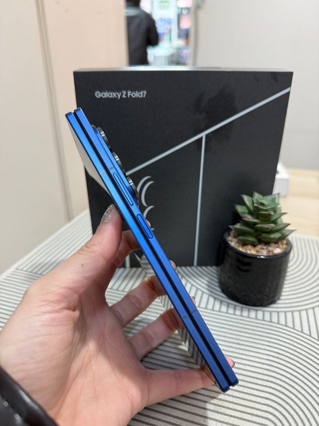 Samsung Z FOLD7 512gb como nueva