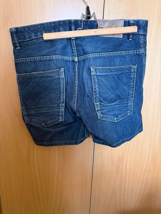 Pantalón corto vaquero azul