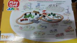 Tren Playtive Junior con vías de madera