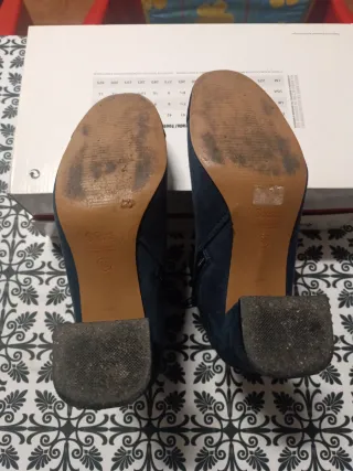 Botines de mujer negros y azules