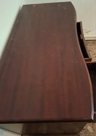 Escritorio antiguo madera curvo mediados siglo xx