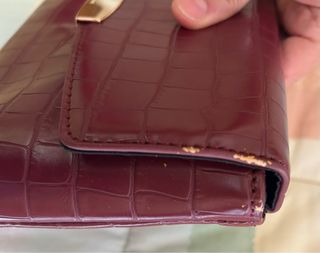 Borsa Parfois effetto coccodrillo bordeaux