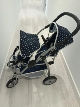 Carrito de muñecas para gemelos