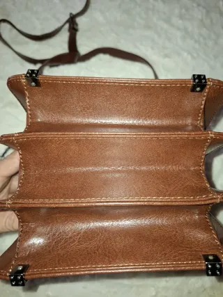 Bandolera hombre marrón