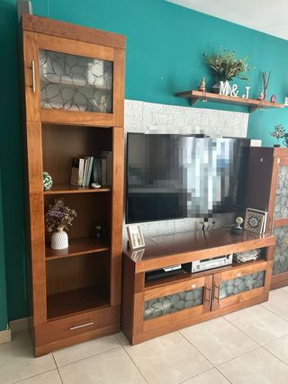 Mueble de salón y balda