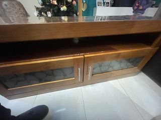 Mueble de salón y balda