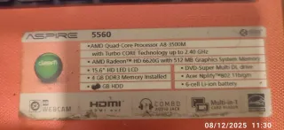 Portátil Acer Aspire 5560 Rojo