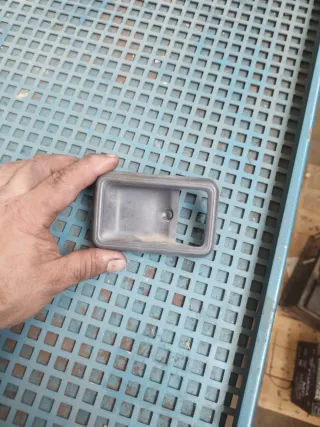 Embellecedor Puerta Nissan