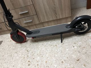 Patinete Xiaomi Mi Esencial + Cargador