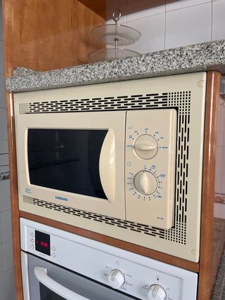 Microondas Samsung Beige
