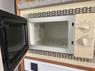 Microondas Samsung Beige