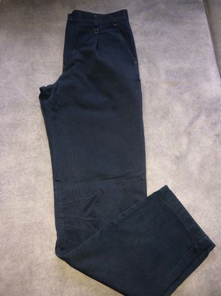 Pantalones Gredos Talla 38 azul marino.