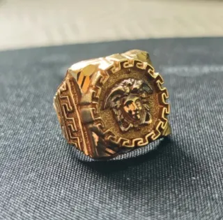 Anillo oro medusa Versace