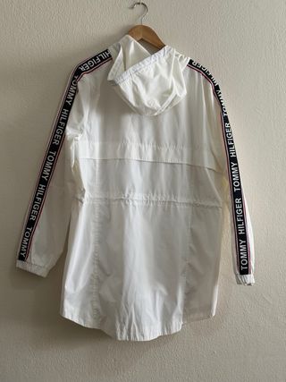 Chaqueta Cortavientos Larga Tommy Hilfiger Mujer