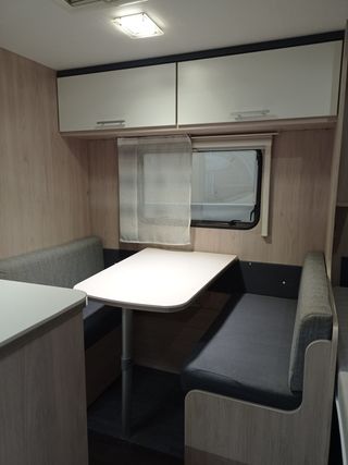 Caravana Caravelair Alba 496 Family