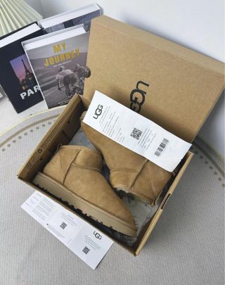 Botas UGG Beige/Marrón Talla 40