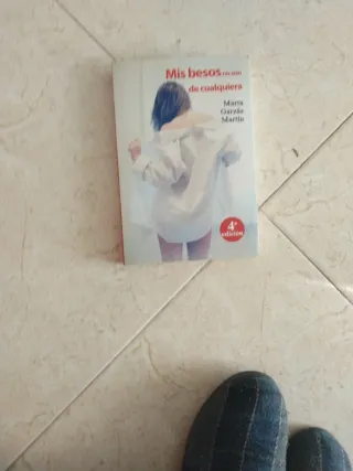 Mis besos no son de cualquiera - Marta Garzás