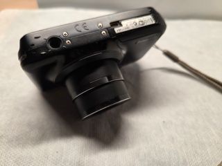 Cámara Fujifilm Finepix JX 14MP + Tarjeta SD 4GB