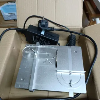 Minisierra de mesa para maquetas