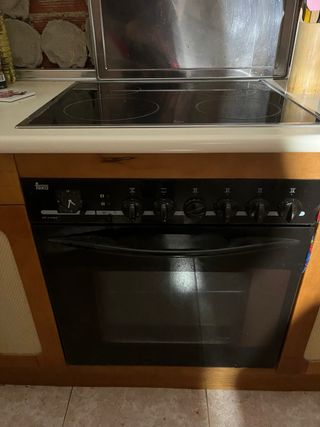 Cocina de madera vintage completa